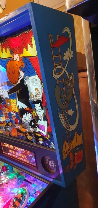 Flipper fliper pinball Rocky and Bullwinkle