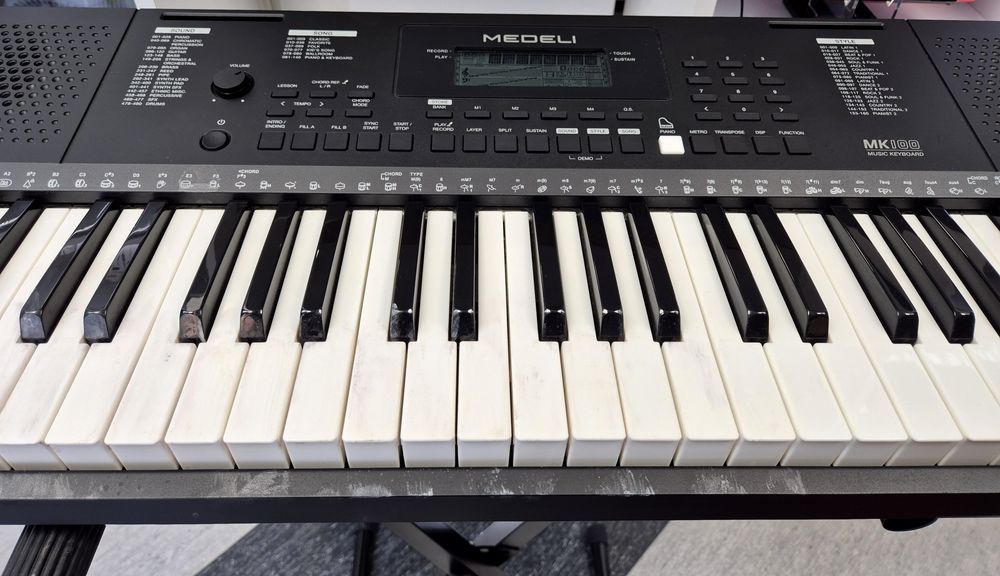 Keyboard MEDELI MK 100, Komis Jasło Czackiego