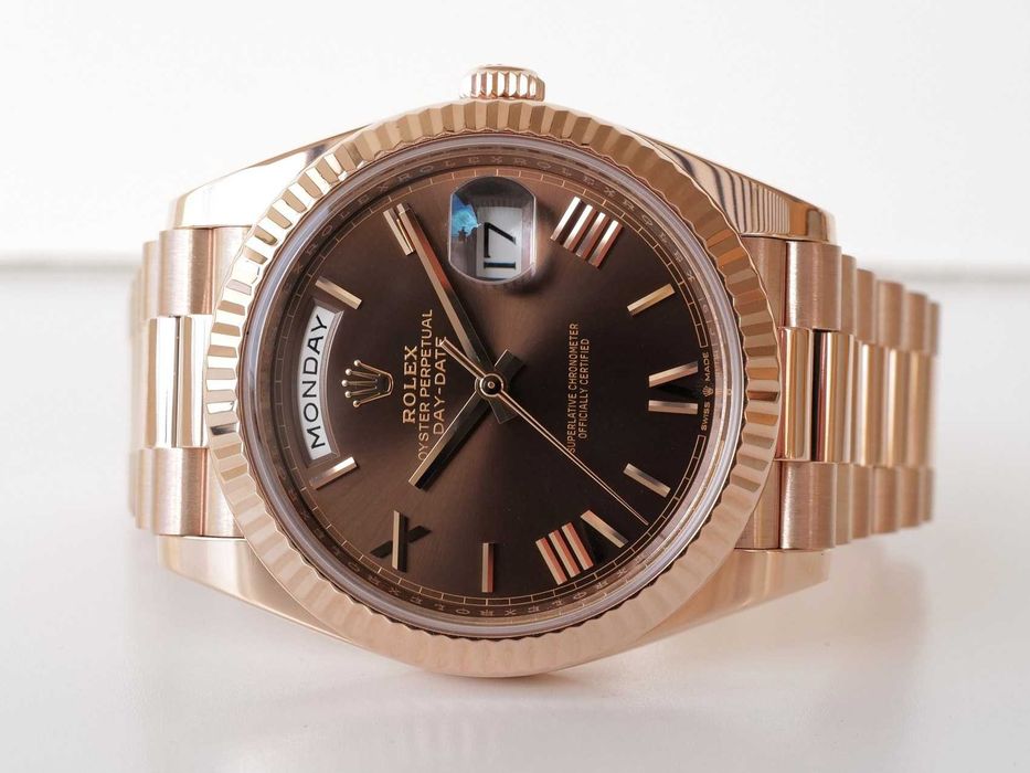 Rolex Day-Date 40 Rose Gold 18K Chocolate Brown Roman Dial