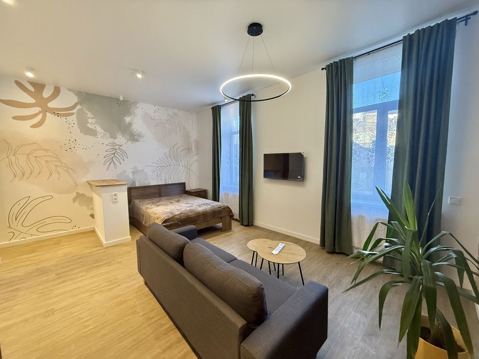 Оренда 1 кімнатної квартири в центрі вул. Б.Хмельницького