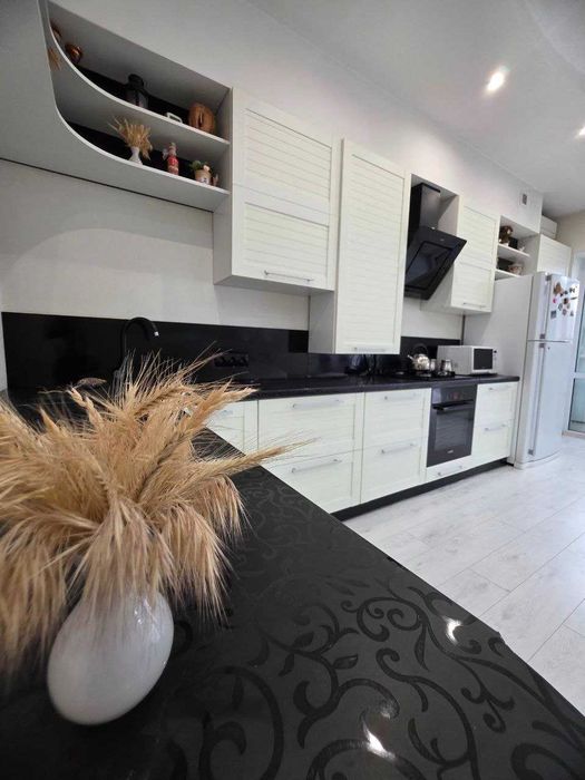 Оренда 1к квартири 57м² (євродвушка)+паркомісце
