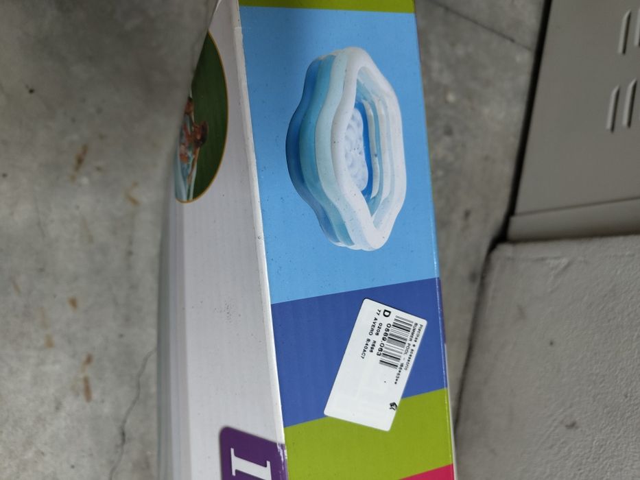 Piscina Insuflável INTEX 1,85 x 1,80 x 53 cm + Bomba de Pé – Como Nova
Preço sugerido: 30 € (negociável)
(Se quiseres vender rapidamente, coloca a