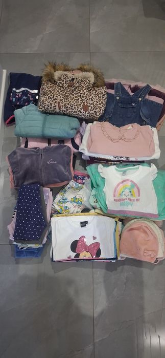 Ubranka dla dziewczynki 104