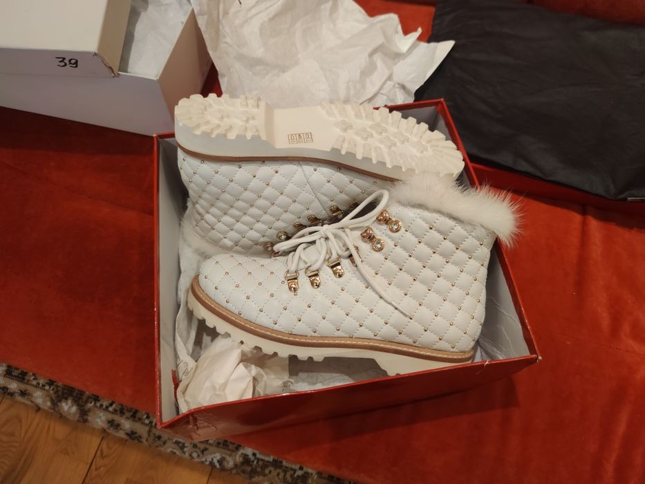 Ботинки женские Италия 39р.