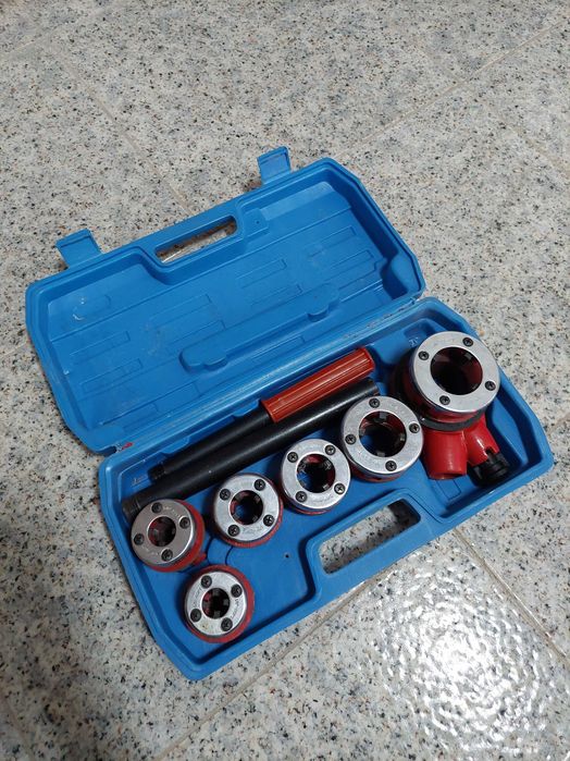 vendo máquina de fazer roscas