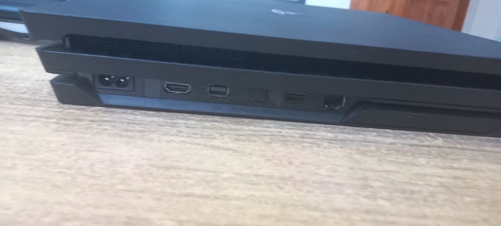 Ps 4 pro 3тя 1тб ревізія і ігри