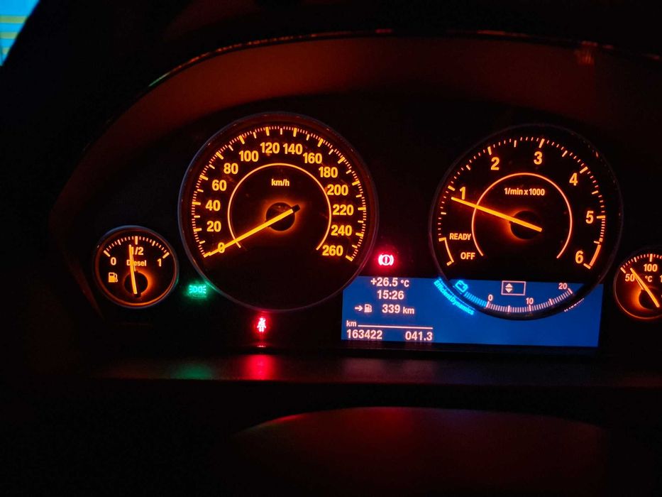 BMW 320d xDrive Sport – Pack Innovation – 184 cv – 12/2013
