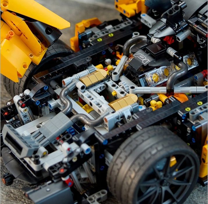 Lego  McLaren P1