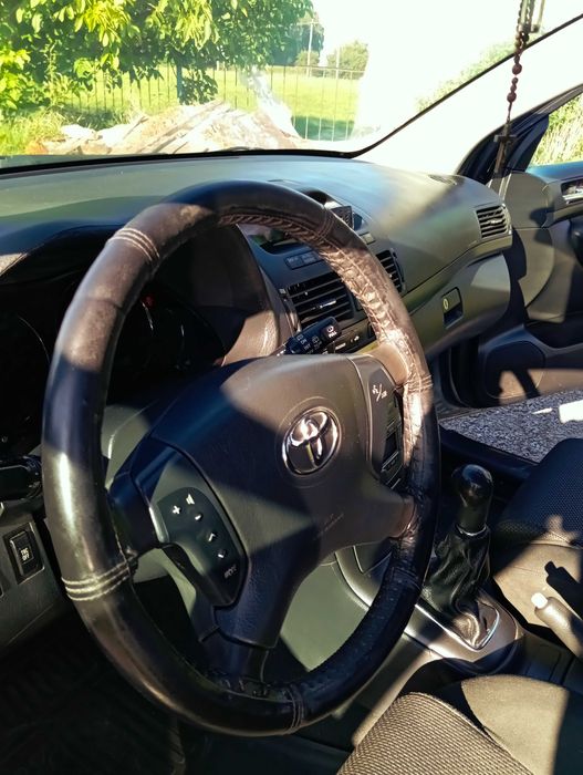 Toyota Avensis 2.0 TDI