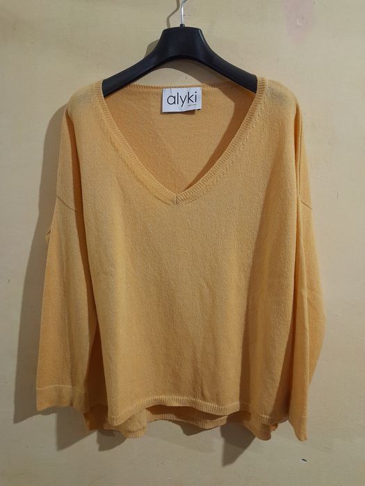 Фірмовий жіночий джемпер пуловер светр Alyki Італія