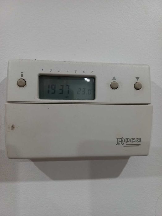 Caldeira ROCA aquecimento a gás água e radiadores