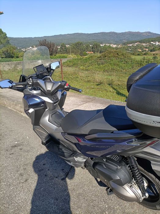 Mota Honda Forza 300 (ano 2020)