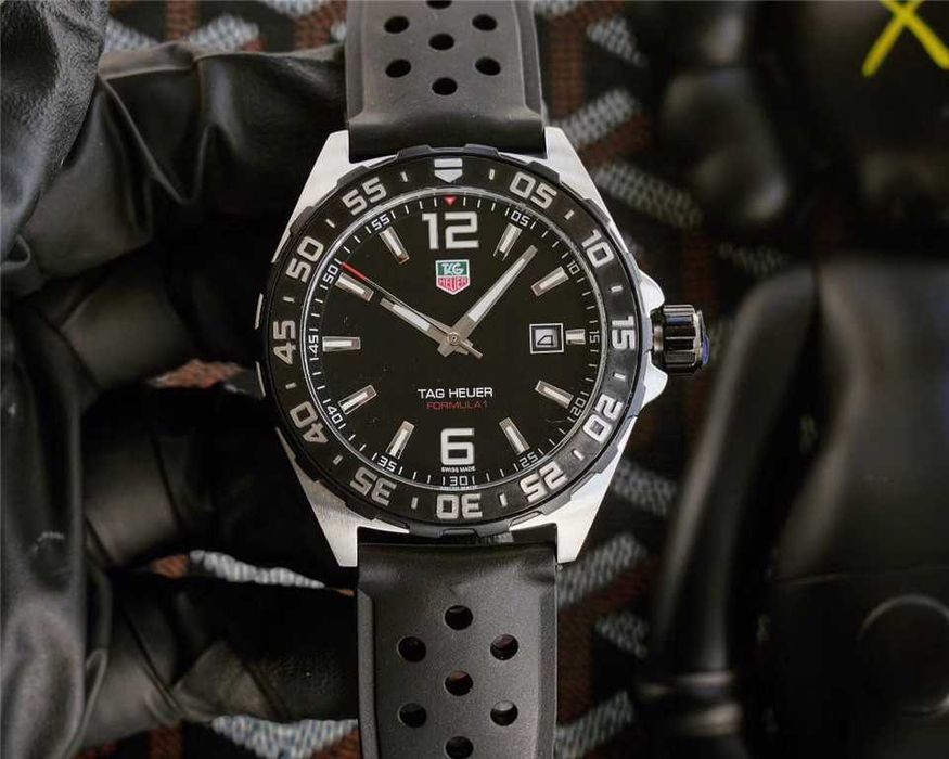 Годинник автоматичний TAG Heuer Formula 1 Quartz men's watch (reference WAZ1010.BA08412