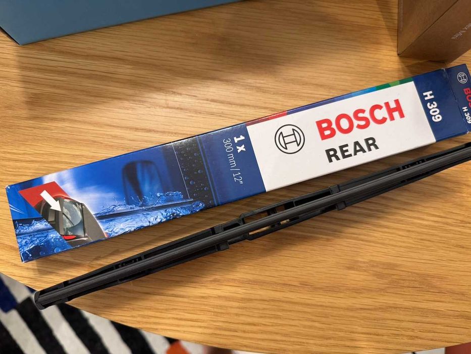 Wycieraczka tylna BOSCH Rear H309 300mm