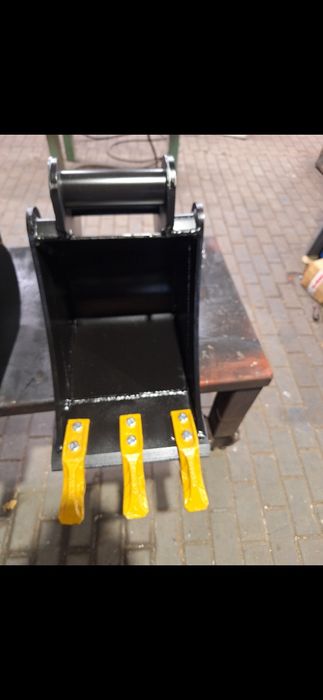 Łyżki do minikoparek 25,30,40,50,60,80 oraz inne JCB Bobcat Kubota