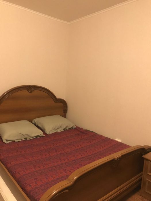 Здам помісячно кімнату для дівчини