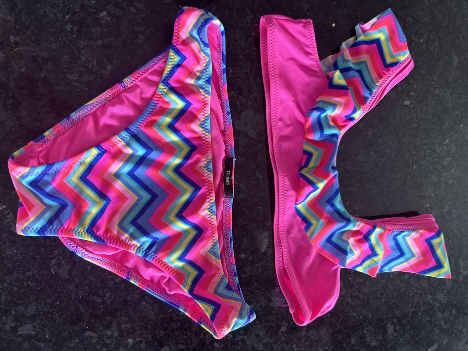 Bikinis vários.. tudo impecável.