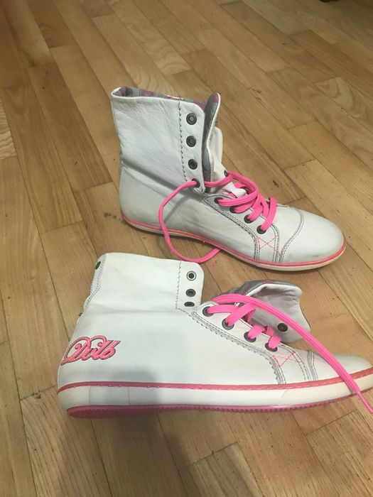 Снікерси шкіряні жіночі