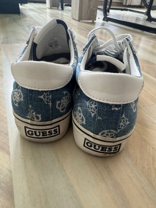 Кросівки, кеди Guess оригінал