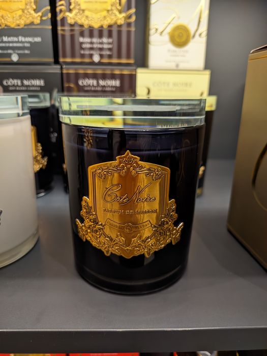 Преміум аромасвічка Cote Noire