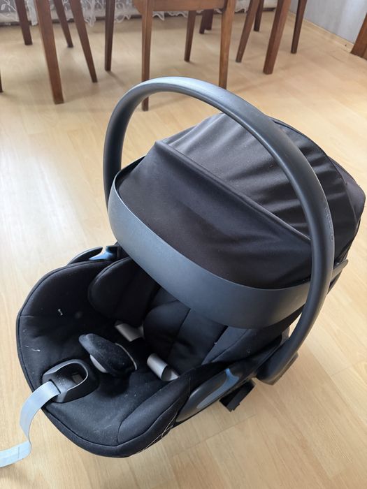 Автокрісло Cybex Cloud G Lux