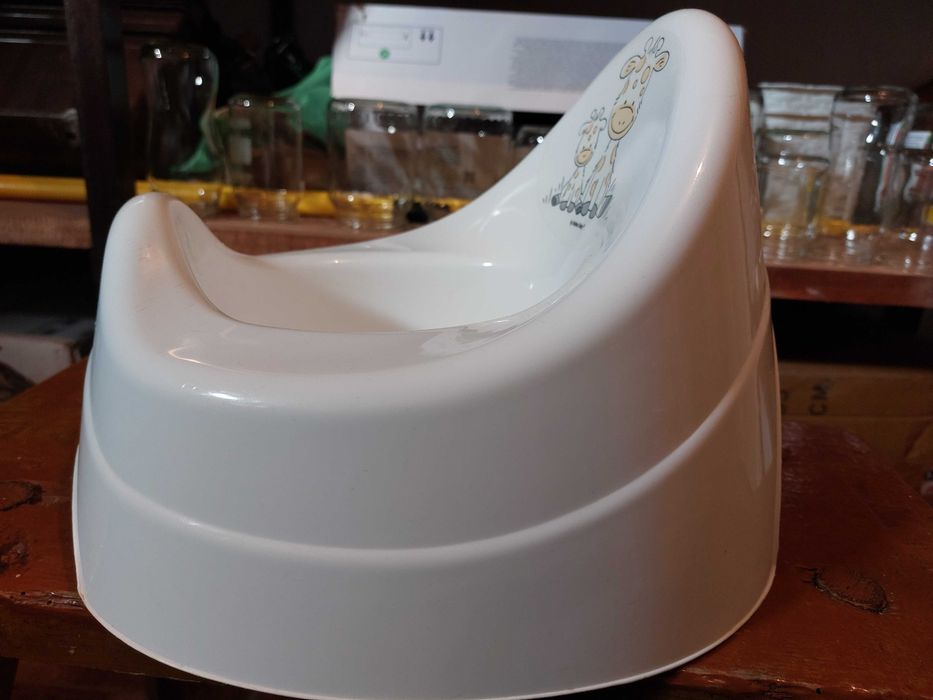 Nocnik - uniwersalny