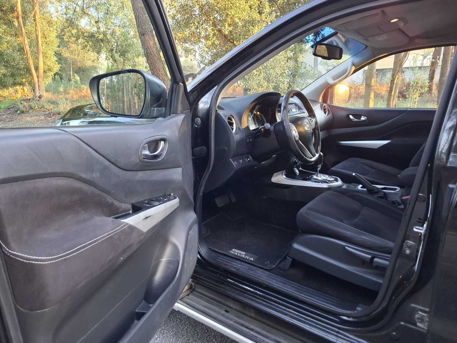 Nissan Navara NP 300 - 2.3 DCI - 190 CV - NAV - AUT