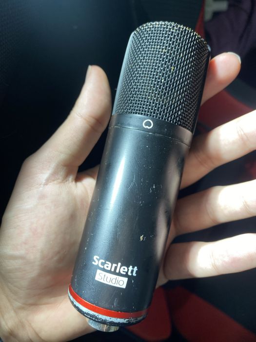 Microfone Scarlett Studio - Microfone Condensador