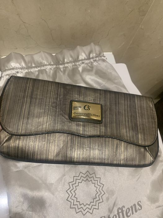 Clutch Carmen Stefans