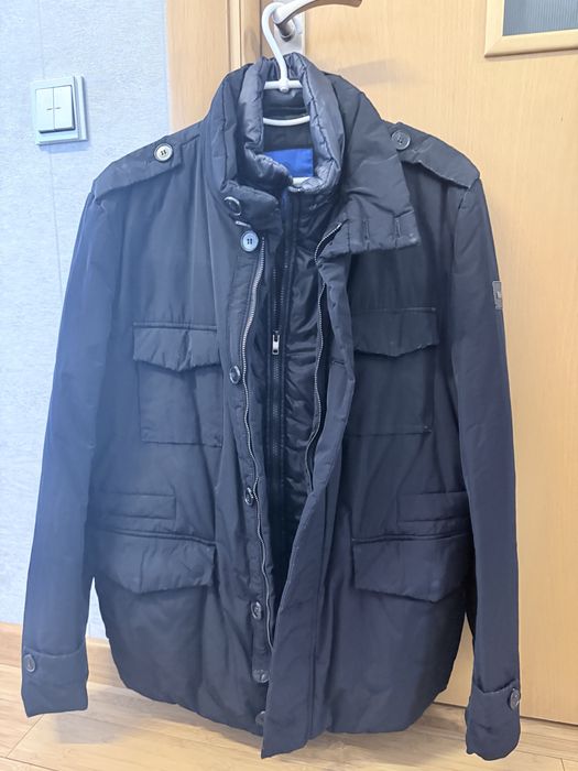 Продам чоловічу куртку Joop 50 розміру