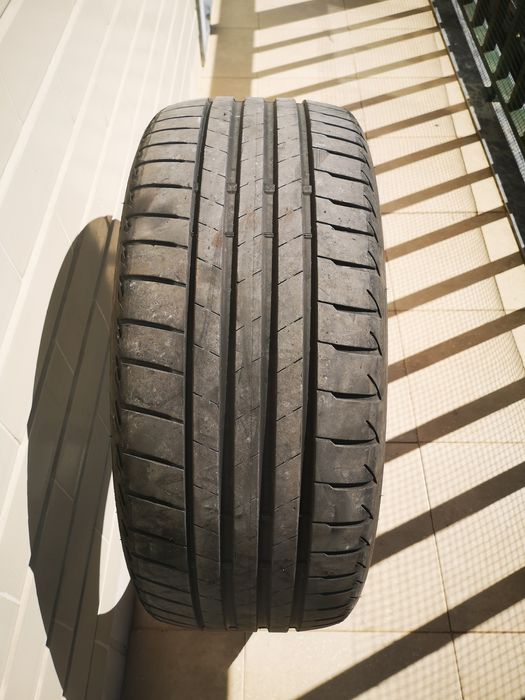 1 Pneu 225/40 R19 Bridgestone Turanza T005