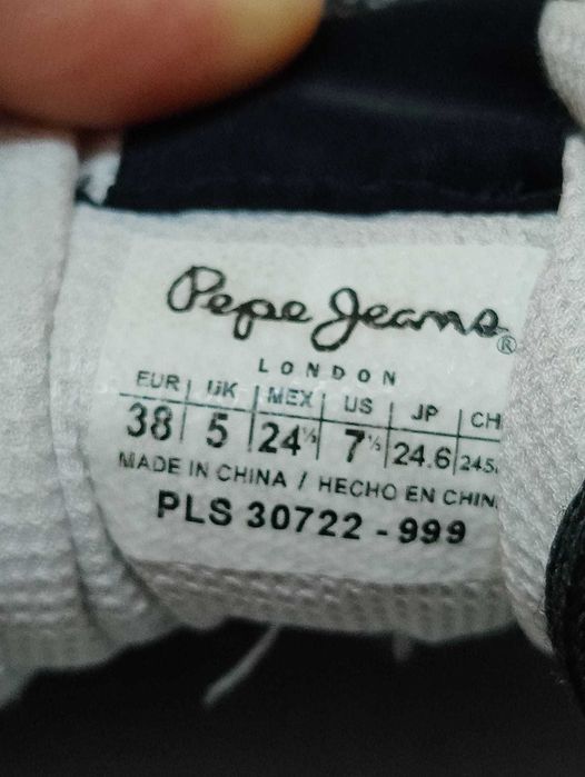 Sapatilhas Pepe Jeans tam. 38 em excelente estado.
