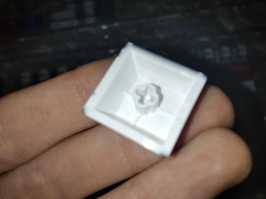 Atk Comic Mecha-Themed Keycaps