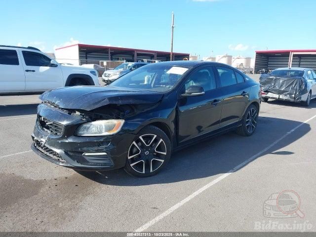 Volvo S60 2016 2.0 в Києві