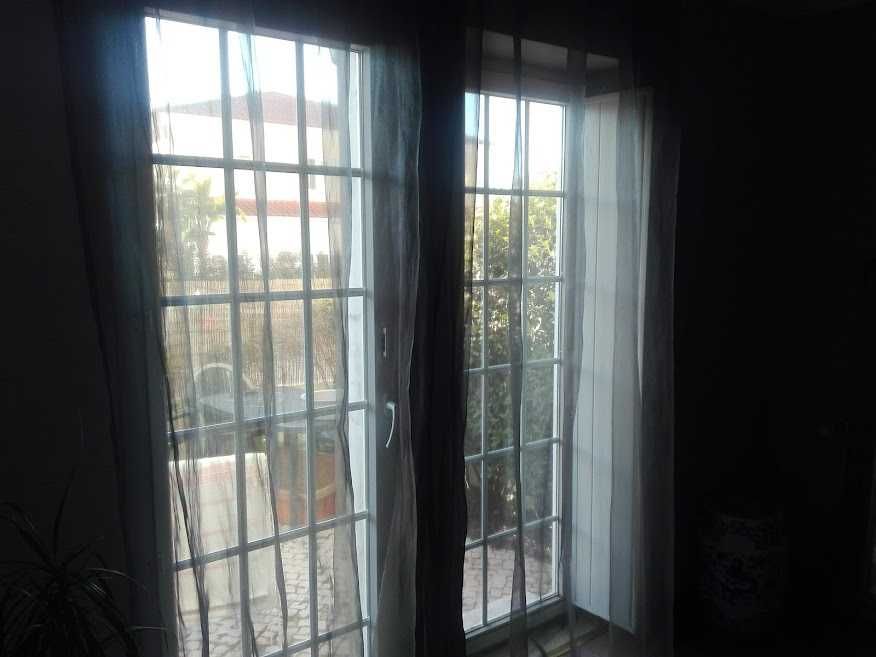 cortinados em organza com varão em inox