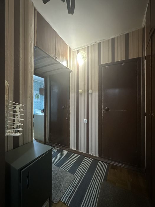 Продам 2к квартиру 56м2, вул. Ревуцкого 18. Позняки, Харківська