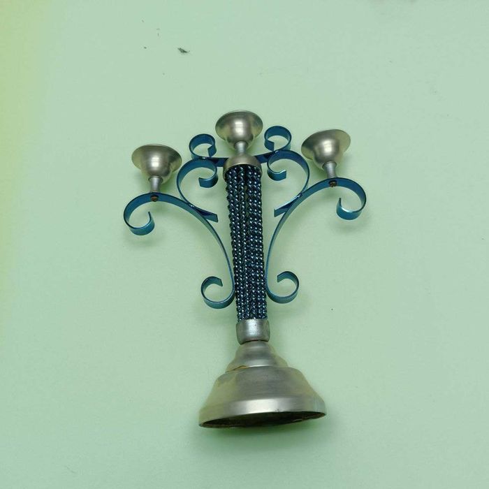 Канделябр, Подсвечник на 3 свечи
Металл (латунь/титан)