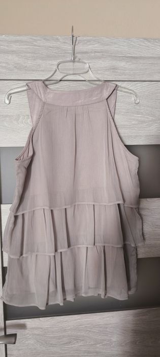 Bluzka damska z aplikacją.