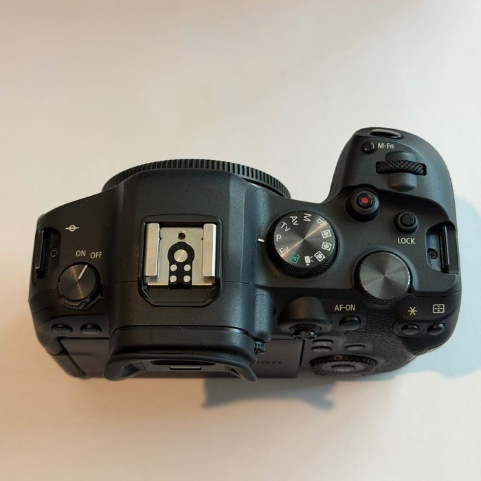 Aparat Canon EOS R6 korpus/body + SmallRig