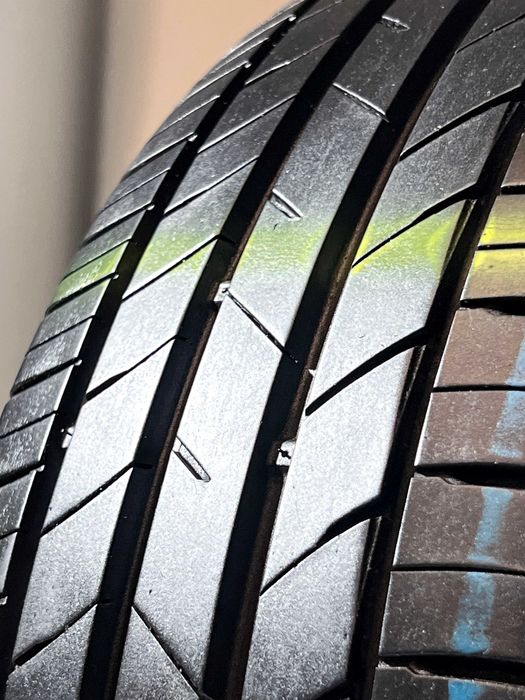 Pneus Kumho Ecsta HS52 - 205/60/15 - Como NOVOS