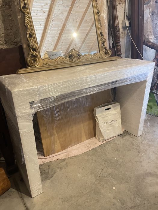 Consola/ mesa de entrada sala ou corredor