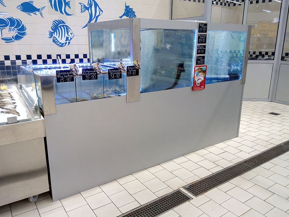 Изготовление аквариумов для торговли живой рыбой, устрицами, омарами