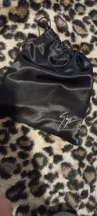 Pasek Giuseppe Zanotti