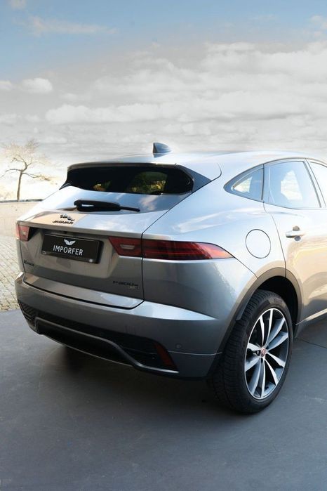 Jaguar E-Pace 1.5 P300e R-Dynamic SE AWD Aut.