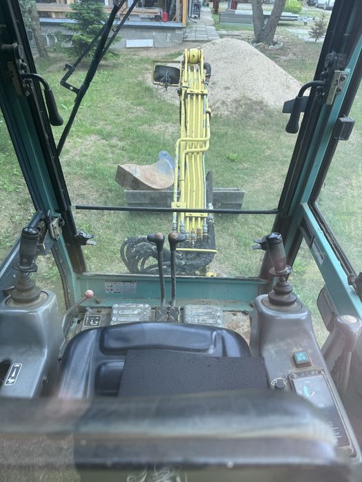 Minikoparka Yanmar B19