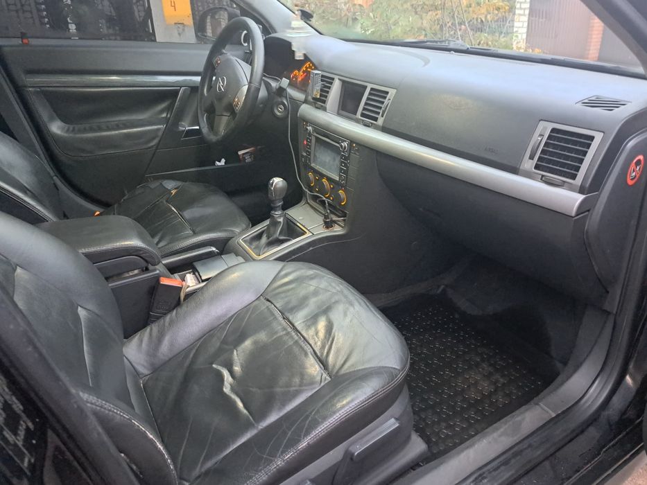 Продам опель вектра с 2005рв газ/бенз.