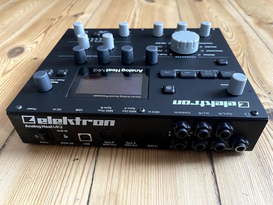 Elektron Analog Heat MK II + Decksaver