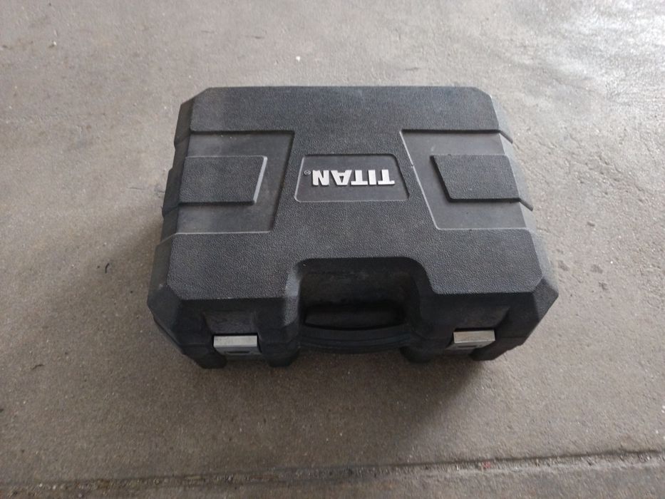 Máquina de abrir roços Titan