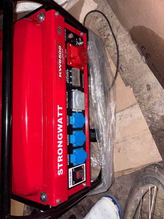 Франція Бензиновий генератор STRONGWATT KW6500 6,5 кВт 380