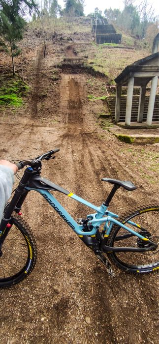 Mondraker Summum Carbon R 2022